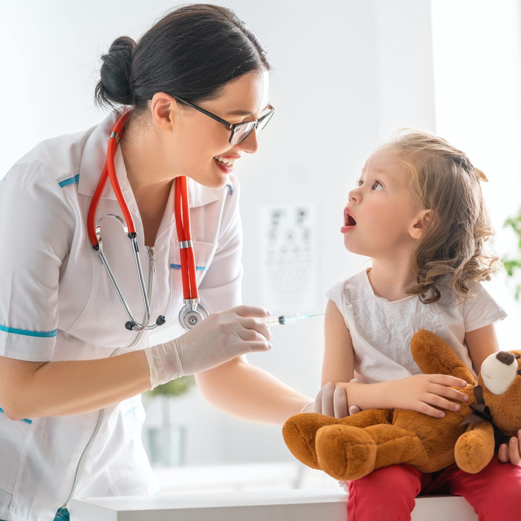 vaccination-to-child-XRQGAUH-min-scaled-1708×1708